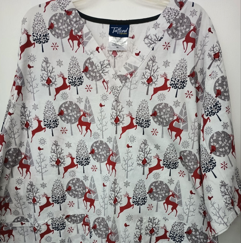 Size 5X Christmas Scrub